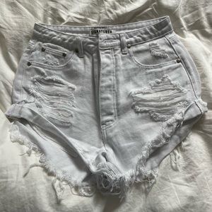 Signature 8 White Denim Shorts